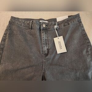 Women's NWT Zenana Gray Wide-Leg Lightweight Jeans Fringe Hem Sz XL Minimalist